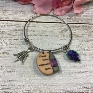 🌸[2/$30.00]🌸 Charm Bracelet